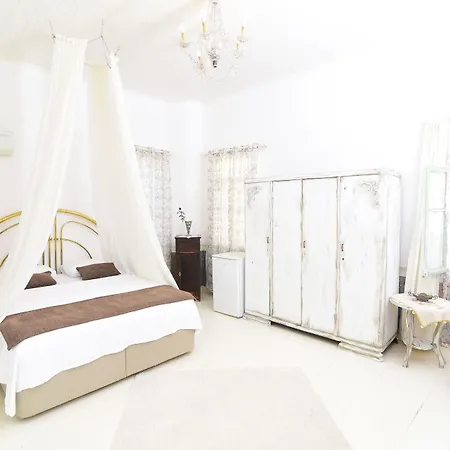 Efnan Butik Otel Çeşme