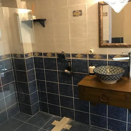 호텔 Efnan Butik 2*