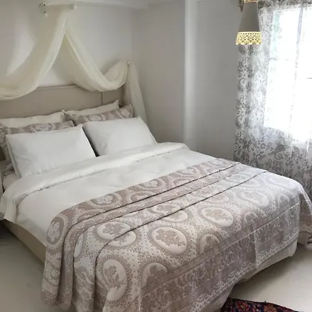 Efnan Butik Çeşme