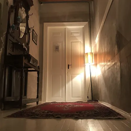 Efnan Butik 2* Cesme