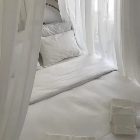 Efnan Butik فندق Çeşme