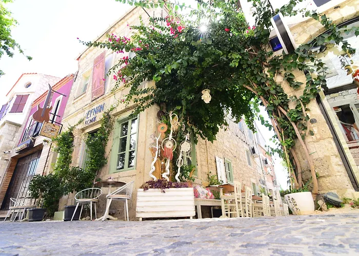 Hotel Efnan Butik Çeşme